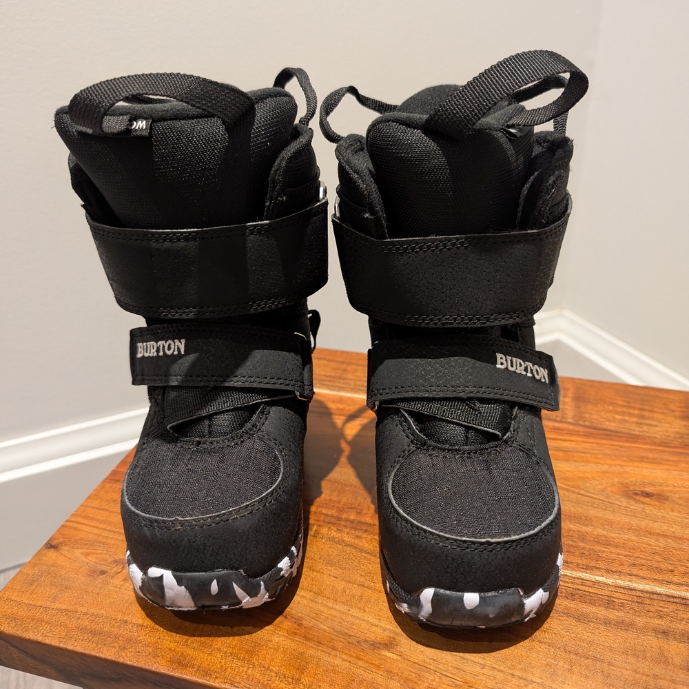 Kids' Burton Mini Grom Snowboard Boots